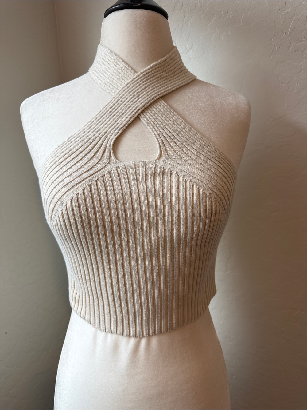 Crisscross Ribbed Halter Crop Top - Cream